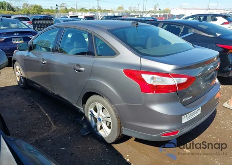 2014 Ford Focus Se z USA, uszkodzony, nr VIN 1FADP3F21EL116262
